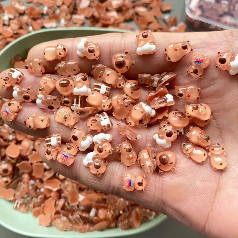 100 mini décorations Capybara, - Art Craft Easter avis et prix
